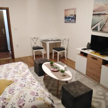 Apartamento Sola1 *